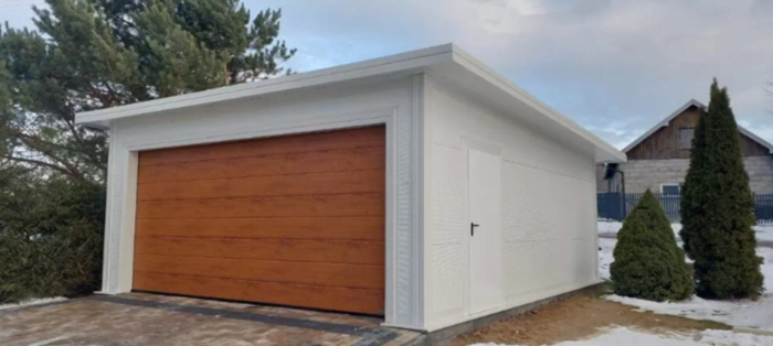 Dupla montažna garaža sa spremištem